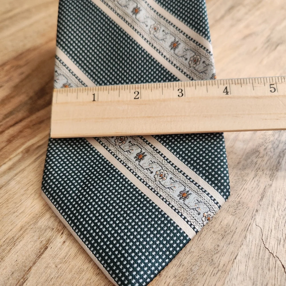 Vintage Montgomery Ward Green and Cream Men's Necktie